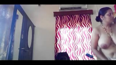 Aranyos lány teszi privát videó a amatőr sex video szeretőjével